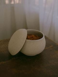ETRE tokyo 味噌ポット 陶器製 蓋付きボウル 味噌壺 保存容器のサムネイル