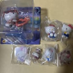 ハローキティフィギュアまとめ売りのサムネイル