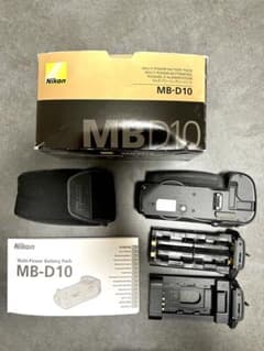 Nikon MB-D10 バッテリーパック　d300/d700d/d300sのサムネイル