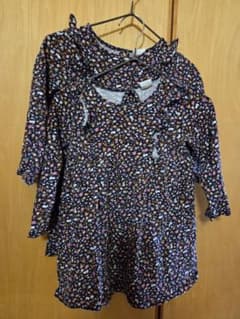 薄手ブラウス　双子のサムネイル