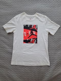 美品！JORDAN グラフィック Tシャツ Sサイズ ホワイトのサムネイル