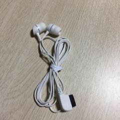 FOMA 純正 イヤホンのサムネイル