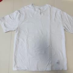 alo Tシャツのサムネイル