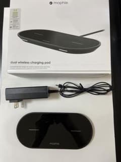 ワイヤレス充電器　mophieのサムネイル