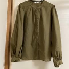UNIQLO 長袖ブラウス カーキ XLのサムネイル