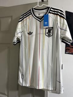 adidas JFA サッカー日本代表 ユニフォーム Lサイズのサムネイル