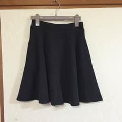 こりす様専用！【mystic】美品♥️黒 フレアースカートのサムネイル
