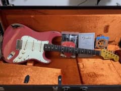 Fender USA カスタムショップ マイケルランドウ ストラトキャスターのサムネイル
