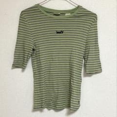 Levi's Tシャツのサムネイル