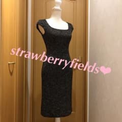 strawberry fields❤︎ツイードタイトワンピース　7号サイズの方に。のサムネイル
