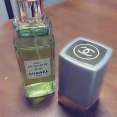 シャネル 香水 正規品！のサムネイル