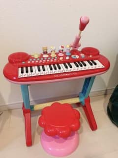 ハローキティ　電子ピアノ　※椅子のみのサムネイル