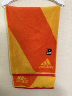 adidas タオル オレンジ/イエロー　35x110cm タグ付き　未使用