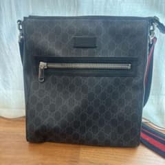 GUCCI GGパターン ショルダーバッグ 黒のサムネイル