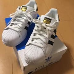 新品♡可愛いadidas♡のサムネイル