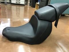 ☆ハーレーソフティル純正 シート☆のサムネイル
