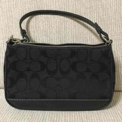 coach ポーチ 正規品のサムネイル
