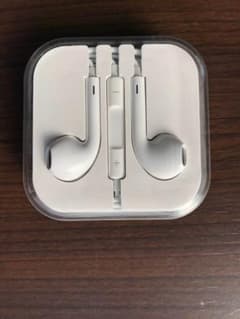 iPhoneイヤホン 正規品のサムネイル