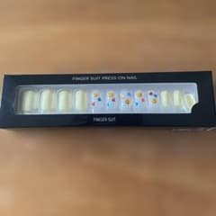 FINGER SUIT PRESS-ON NAILのサムネイル