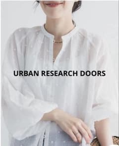 URBAN RESEARCH DOORSカットドビーブラウス - メルカリ