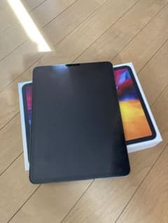 ぽりん様専iPad Pro 第二世代　11インチ　セwifiモデル　128gのサムネイル