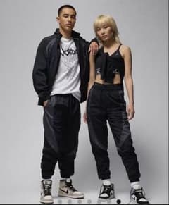 NIKEジョーダン　ナイロンパンツのサムネイル