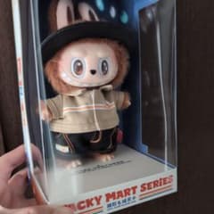 POPMART WACKY MART SERIESのサムネイル