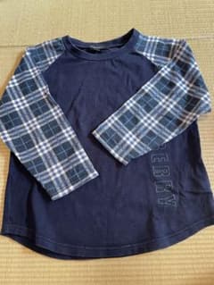 バーバリー　長袖Tシャツ　110のサムネイル