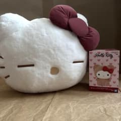 サンリオ　だらりんライフ顔デカクッション　ハローキティ　未使用　ぬいぐるみ