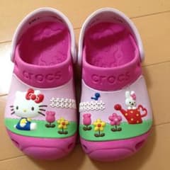 うさぎ☆様専用クロックス キティ 15.5のサムネイル