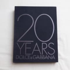 DOLCE&GABBANA 20 YEARS ドルチェ&ガッバーナ　写真集　洋書 20 Years Dolce & Gabbana: Sarah Mower: 9788874392483: Amazon.com