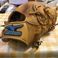 硬式グローブ 投手用のサムネイル