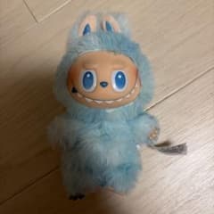 THE MONSTERS ラブブのサムネイル