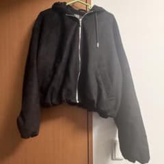 【ZARA】スエード調 ジップアップ フーディー ブラックのサムネイル