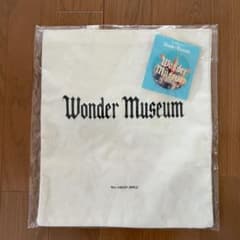 ミセス ワンダーミュージアム 白トートバッグ＆缶バッジ - メルカリ