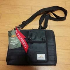 CATBUS様考え中です。タブレットケースのサムネイル