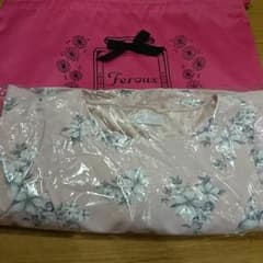 【Tiara様専用】新品未開封 フェルゥ Feroux ワンピースのサムネイル