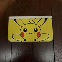 Nintendo 3DS LL ピカチュウ 本体のサムネイル