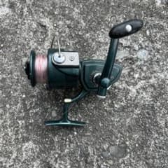 フリ spool 緑色リール ピンク糸付きのサムネイル