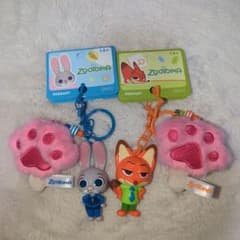 ズートピア ニック ジュディー 肉球 キーホルダー ストラップ 2個