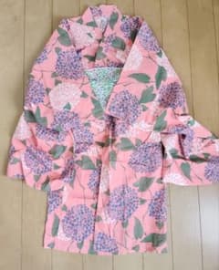 紫陽花柄 浴衣 セパレートタイプ　130.140のサムネイル