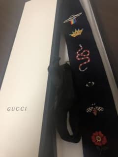 （最終値下げ中）BTS キムテヒョン 坂口健太郎着用 GUCCI ネクタイのサムネイル