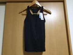 ばくさん様専用　UNIQLO エアリズム　レーサーバックブラ　タンクトップのサムネイル