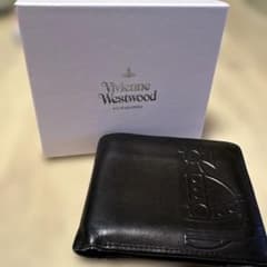 vivienne westwood レザーの二つ折り財布のサムネイル