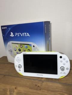 PlayStation®Vita（PCH-2000シリーズ）Wi-Fiモデルのサムネイル