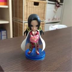 ワンピースフィギュアのサムネイル