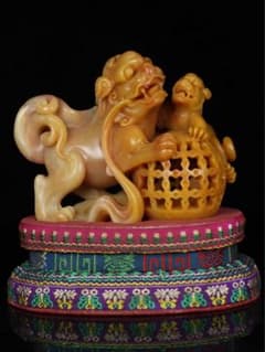 中国記念メダル　大型　辛丑牛年賀岁彩銀珍藏紀念　丑年　2021年 記念 中国記念メダル 大型 辛丑牛年賀彩銀珍藏紀念 丑年 2021年