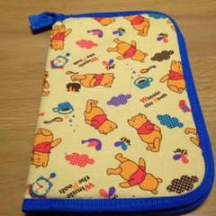 プーさんケースのサムネイル