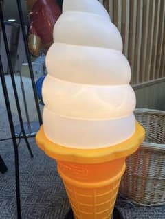 アイスクリームディスプレイ ホワイト - メルカリ