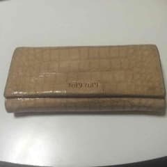miumiu 長財布のサムネイル
